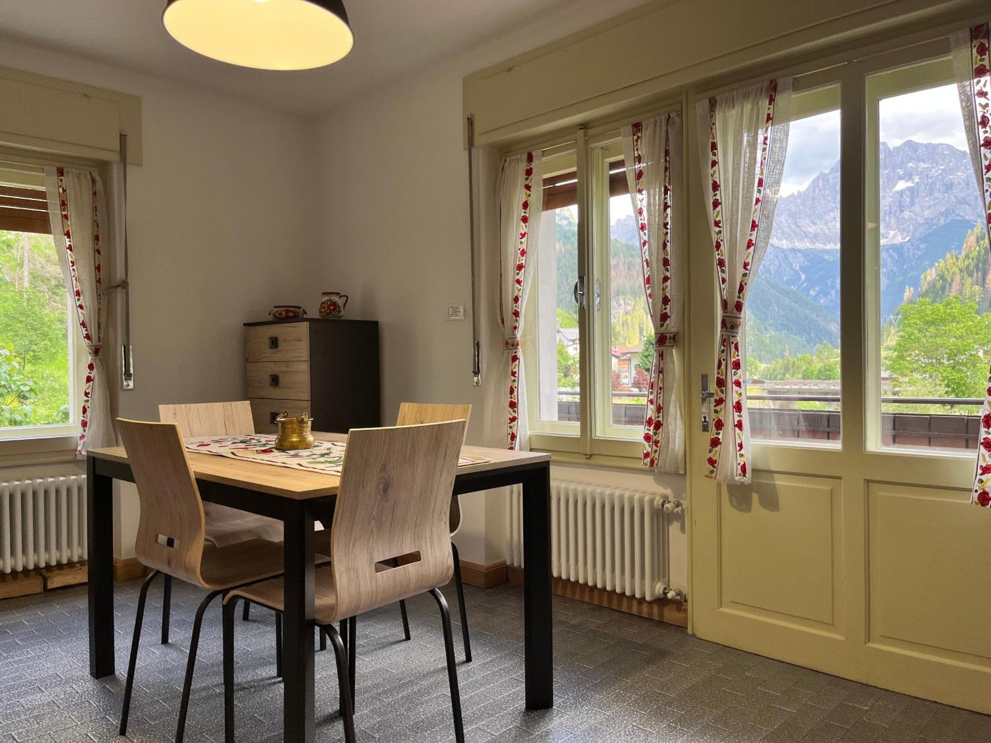 Casa Di Charme Sul Civetta Dolomiti Apartment *